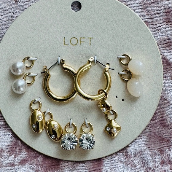 2/$25🌷LOFT Build Your Own Earring Charm Set - Picture 3 of 5